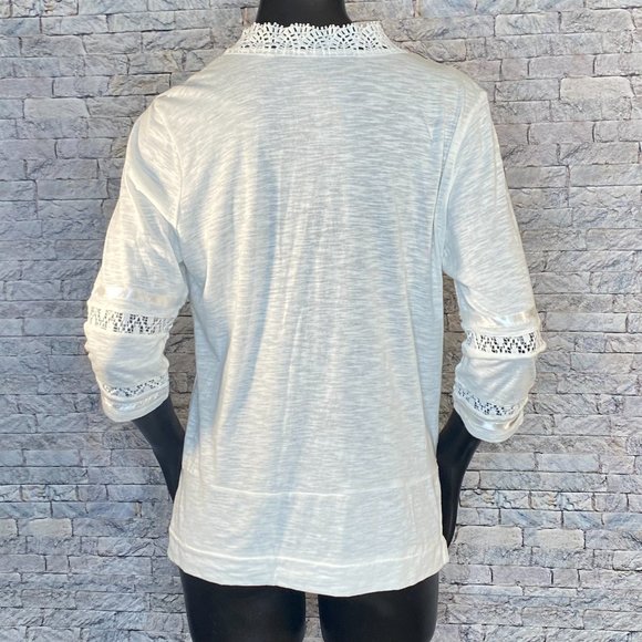 H Hannah Pull Over Blouse - Picture 5 of 6